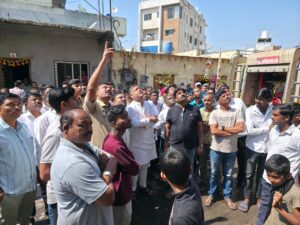 विट्यात भीषण आग