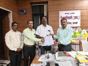 शिक्षकांचे प्रलंबित प्रश्न तातडीने निकाली काढा