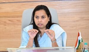राज्यातील 304 दुष्काळग्रस्त तालुक्यांत