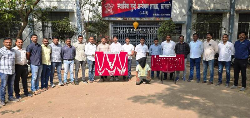 आरग येथील पद्मावती मातेच्या मंदीरात चोरी